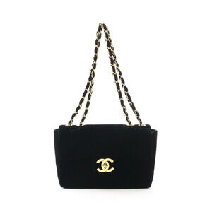 Chanel Matelasse Single Flap Shoulder Bag Black